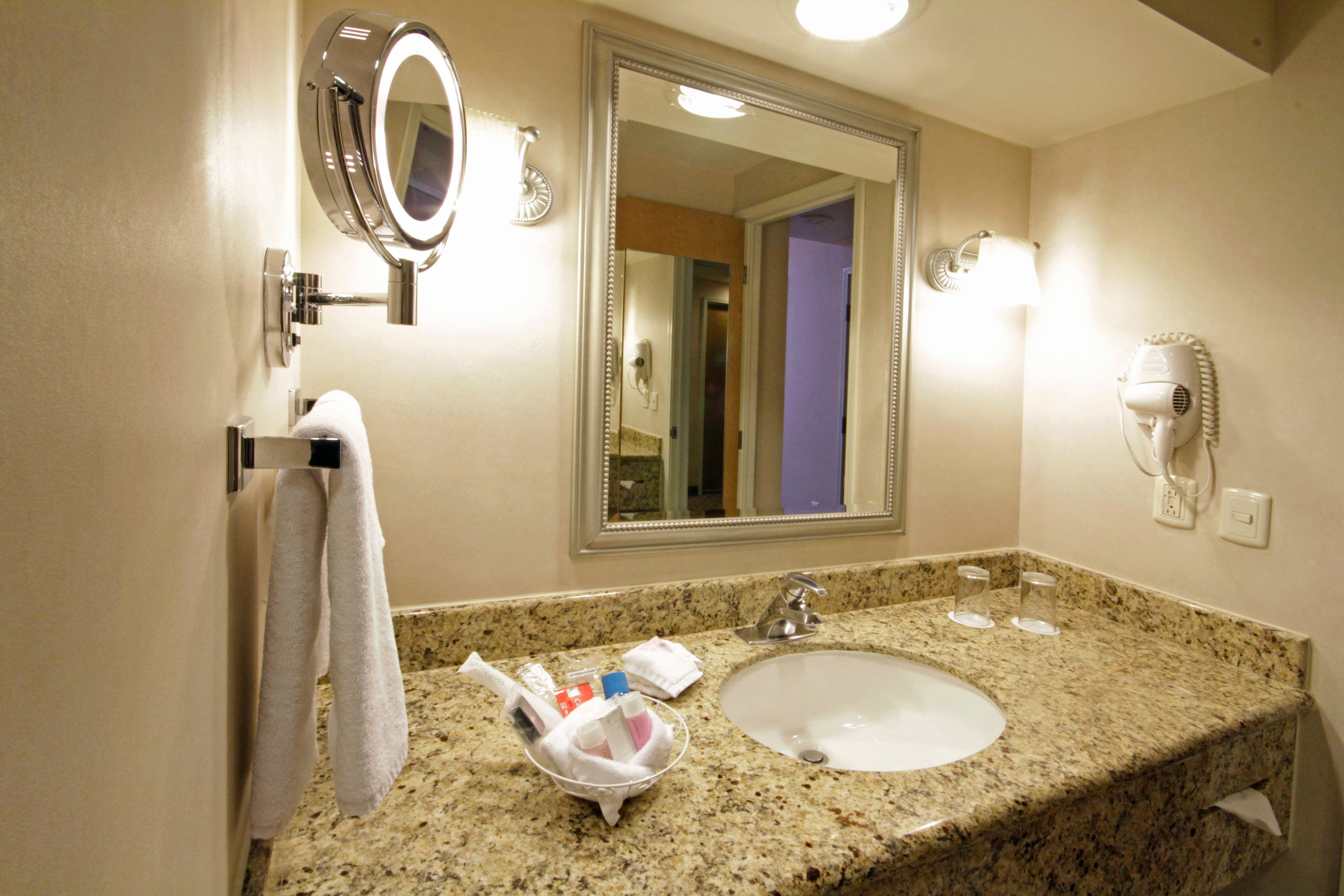 Готель Crowne Plaza Torreon By Ihg Екстер'єр фото