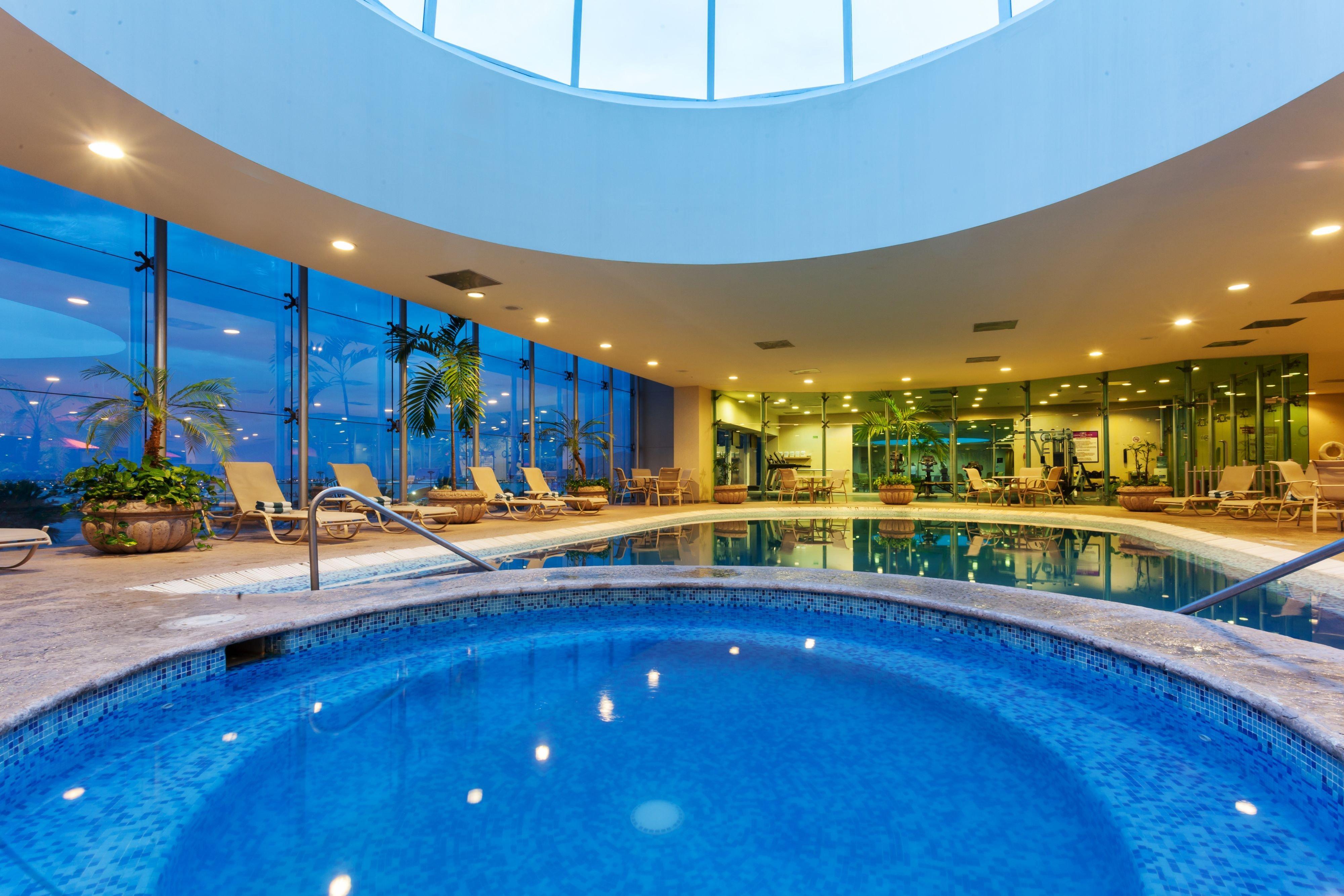 Готель Crowne Plaza Torreon By Ihg Екстер'єр фото